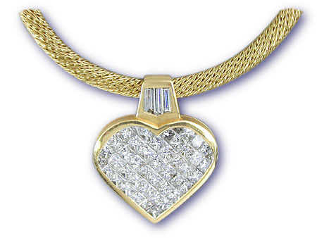 Caprice Pendant